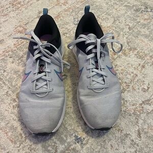 Nike women's Gray Running Shoes